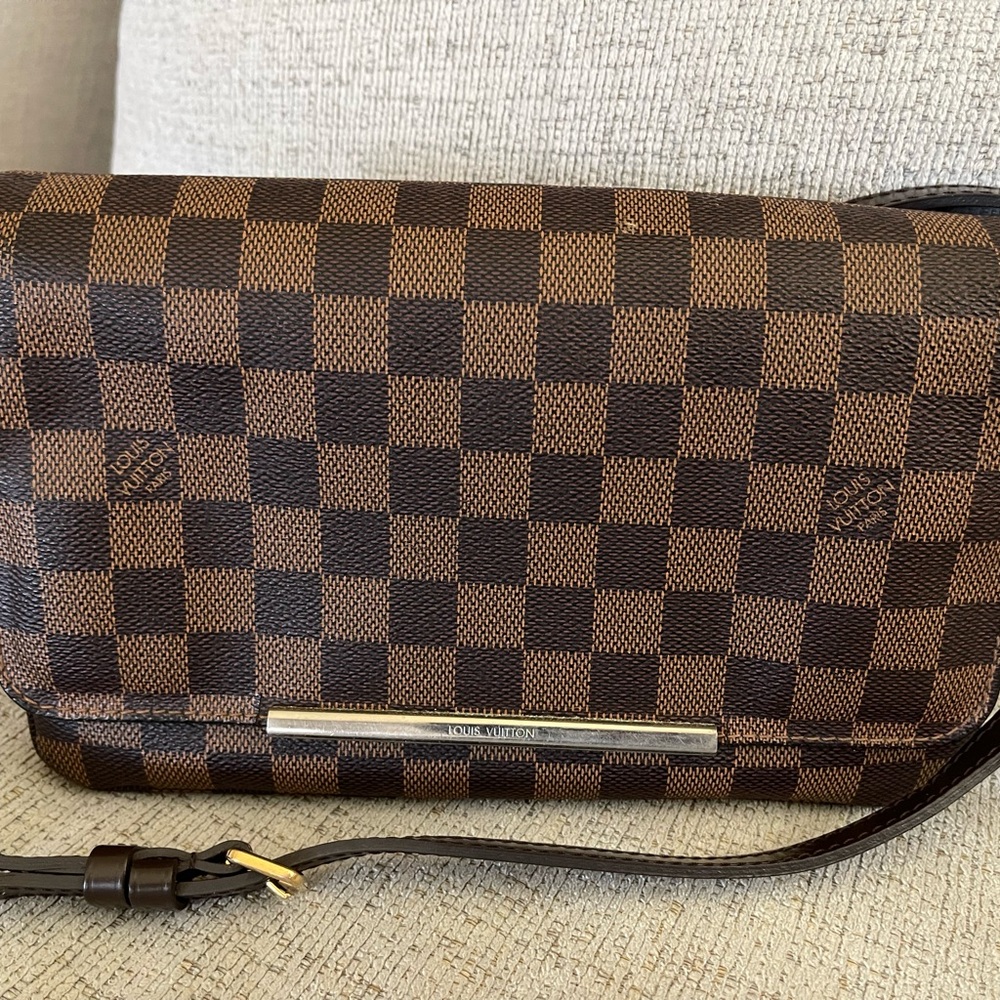 Louis Vuitton crossbody